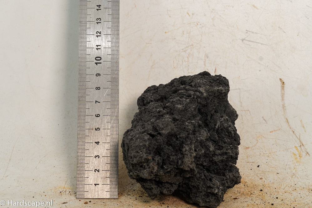 Black Lava S386 - Hardscape.nl