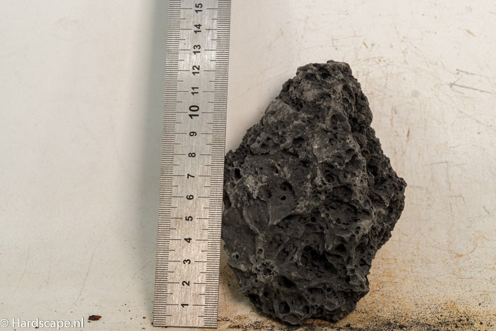 Black Lava S405 - Hardscape.nl
