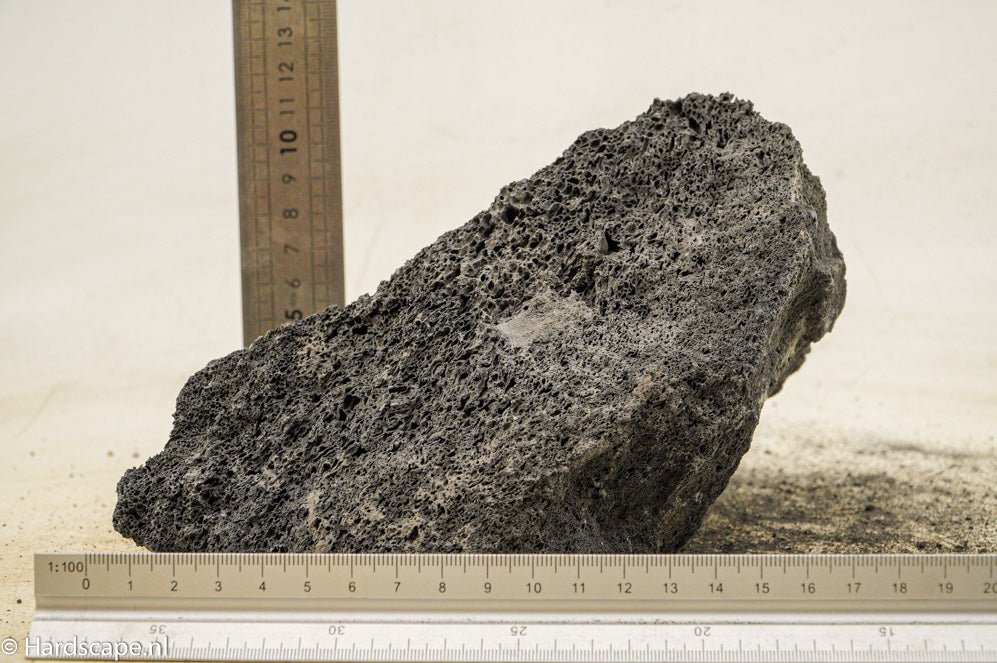 Black Lava Rock L54 - Hardscape.nlLarge
