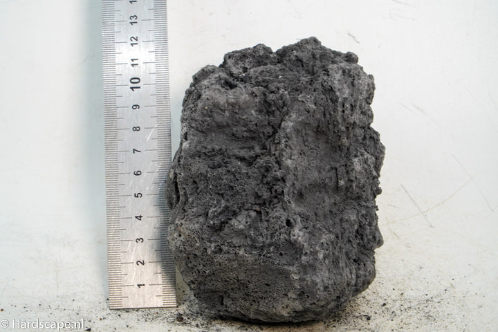 Black Lava M189 - Hardscape.nl