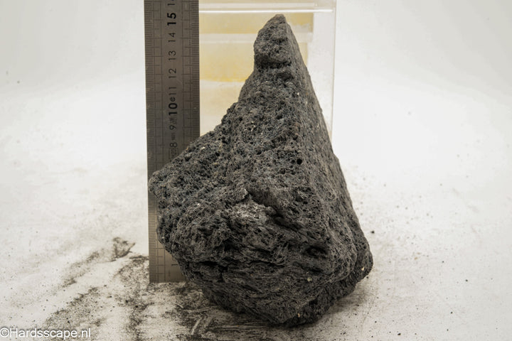 Black Lava Rock L133