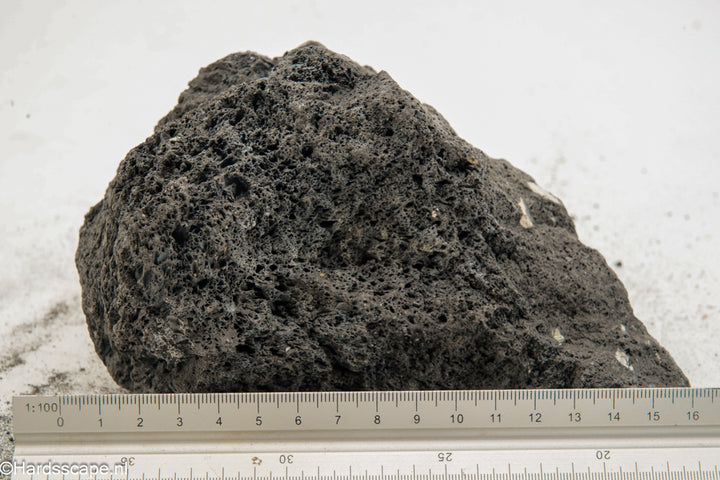 Black Lava Rock L133