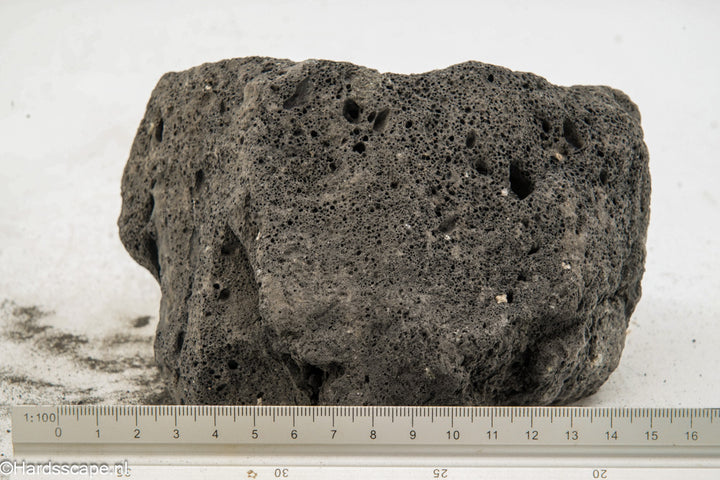 Black Lava Rock L134