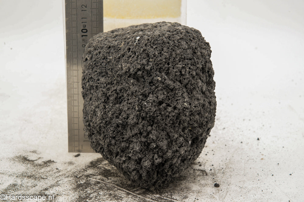 Black Lava Rock L135