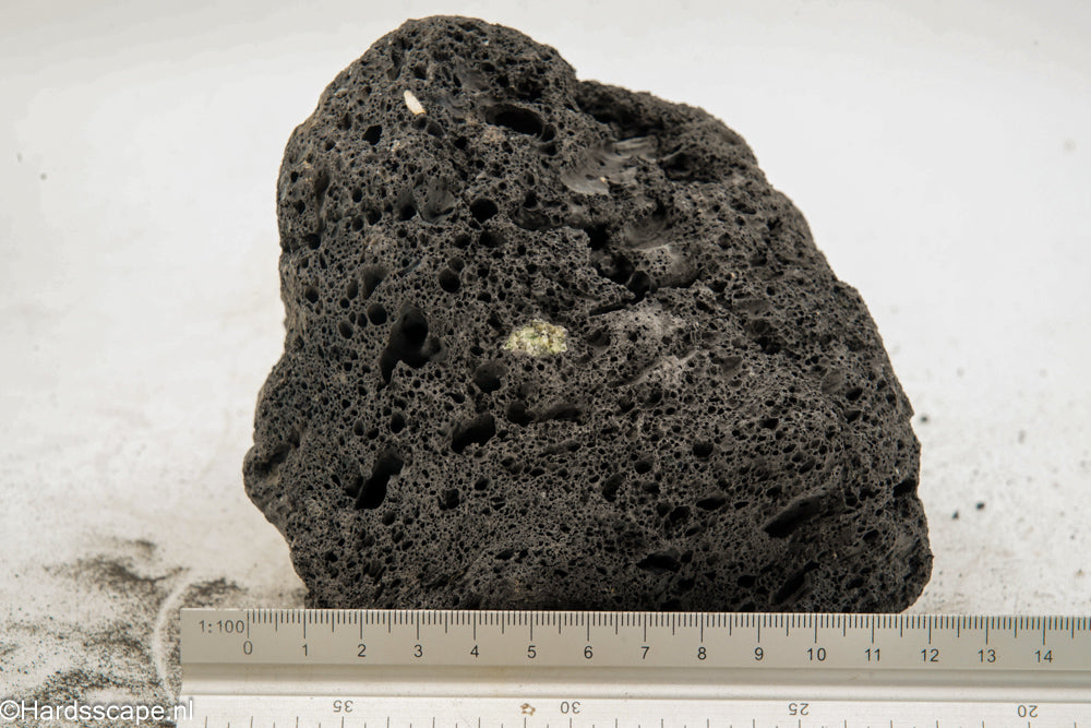 Black Lava Rock L137