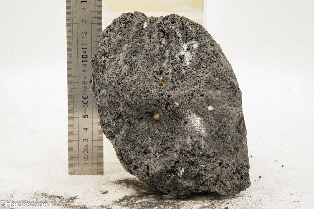 Black Lava Rock L138