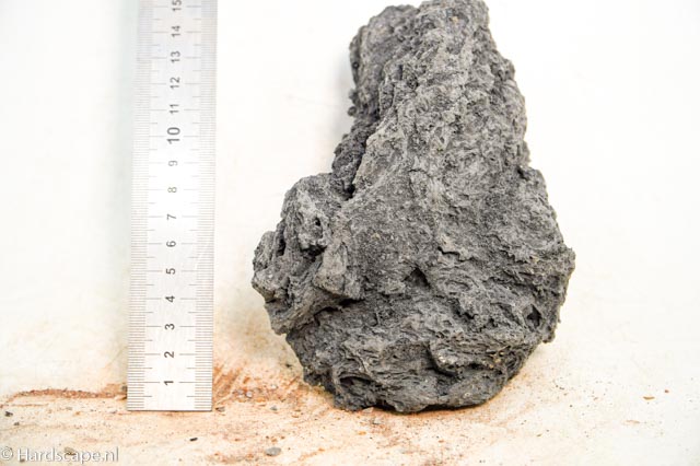 black lava rock S426 - Hardscape.nl