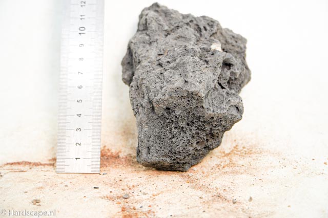 black lava rock S431 - Hardscape.nl