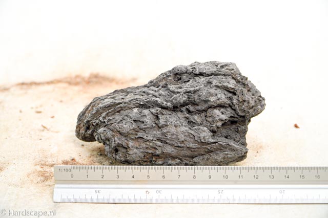 black lava rock S436 - Hardscape.nl