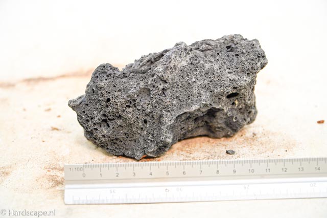 black lava rock S437 - Hardscape.nl
