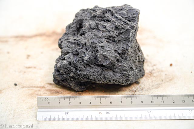 black lava rock S440 - Hardscape.nl