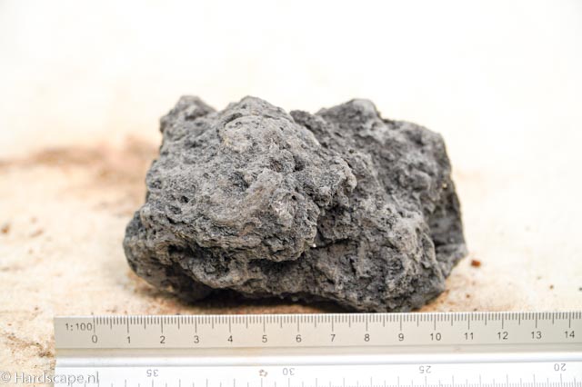 black lava rock S442 - Hardscape.nl