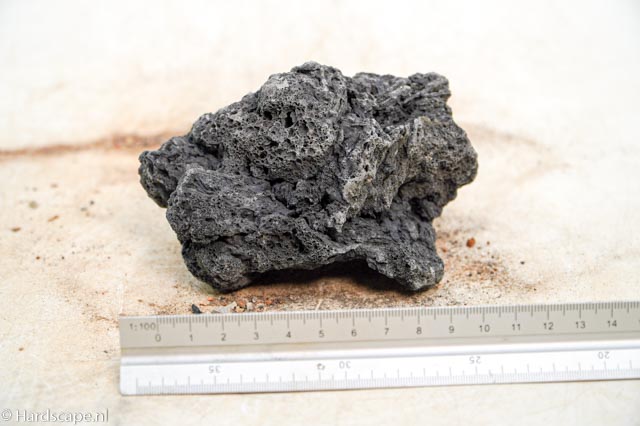 black lava rock S447 - Hardscape.nl