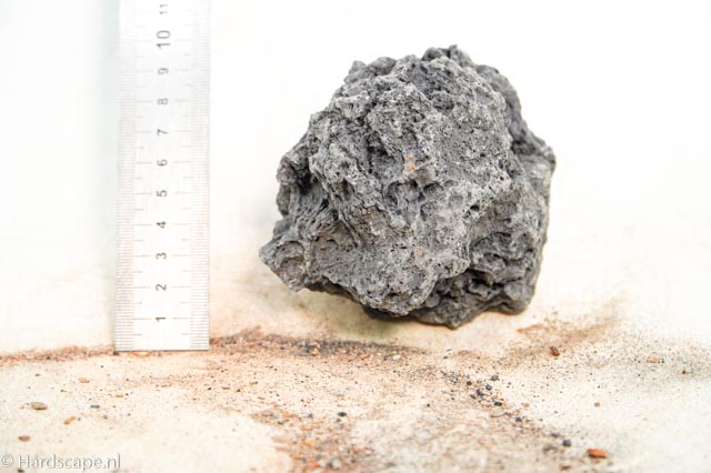 black lava rock S449 - Hardscape.nl