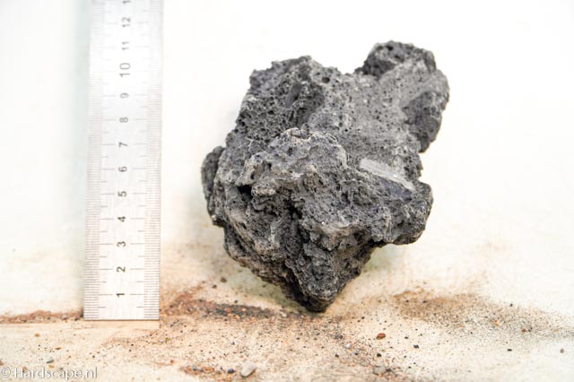 black lava rock S452 - Hardscape.nl