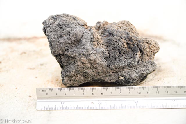 black lava rock S461 - Hardscape.nl