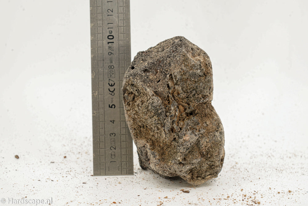 Black lava rock S501