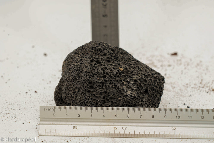 Black lava rock S519