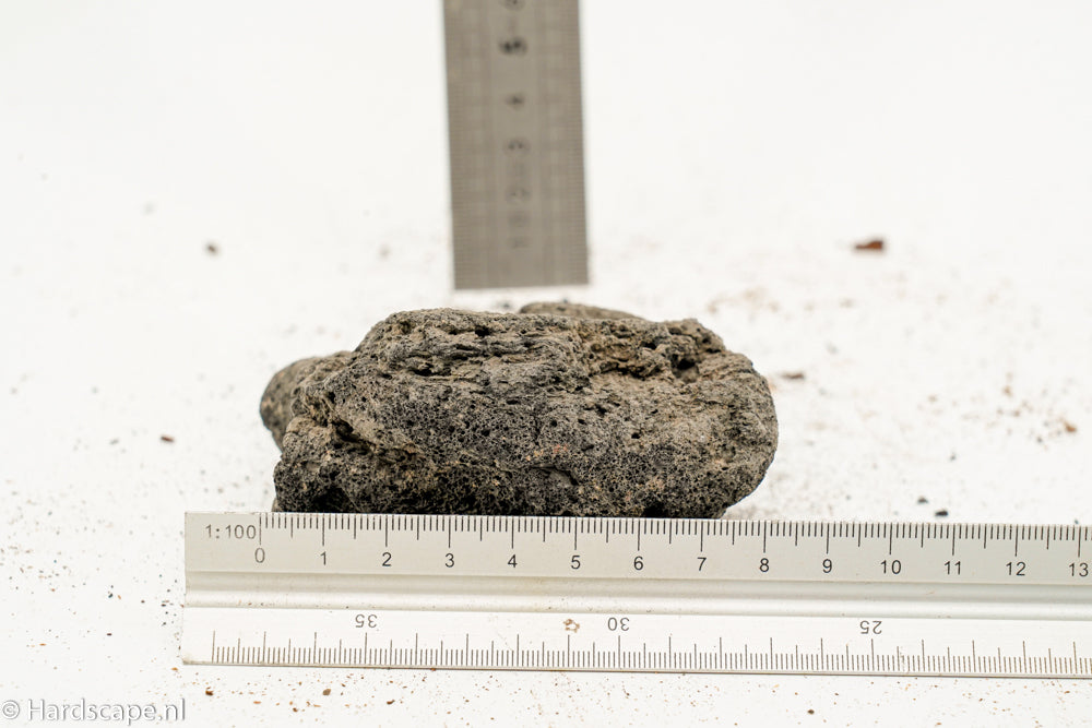 Black lava rock S521