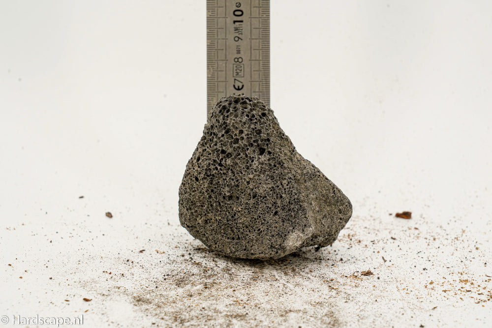 Black lava rock S525