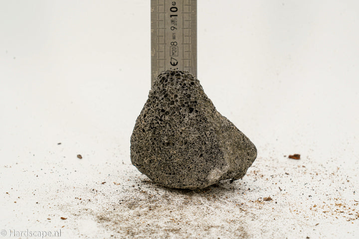 Black lava rock S525