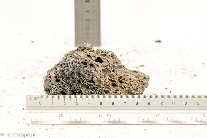 Black lava rock S527