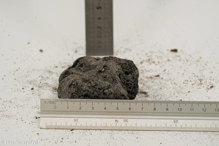Black lava rock S530