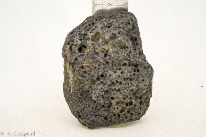 Black Lava Rock S321 - Hardscape.nl