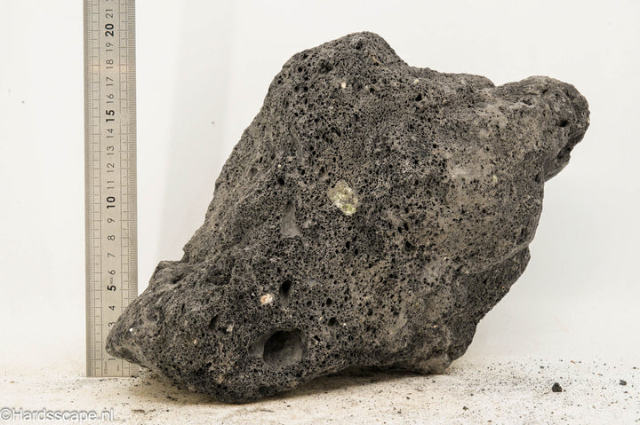Black lava Rock XL132