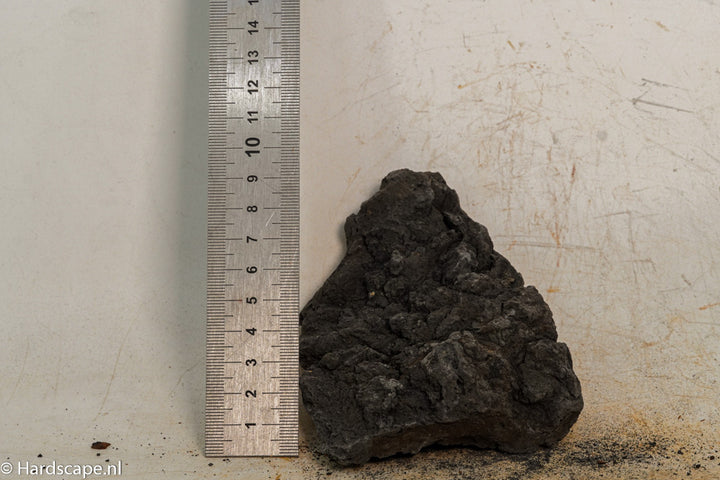 Black Lava S416 - Hardscape.nl