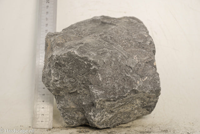 Dark Hell Stone XL007 - Hardscape.nl