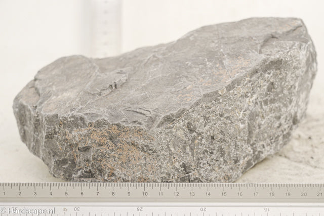 Dark Hell Stone XL007 - Hardscape.nl