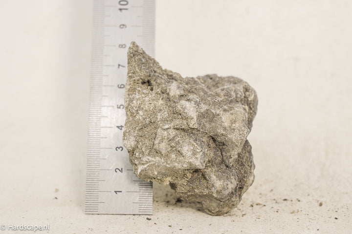 Iron stone 34 - Hardscape.nl