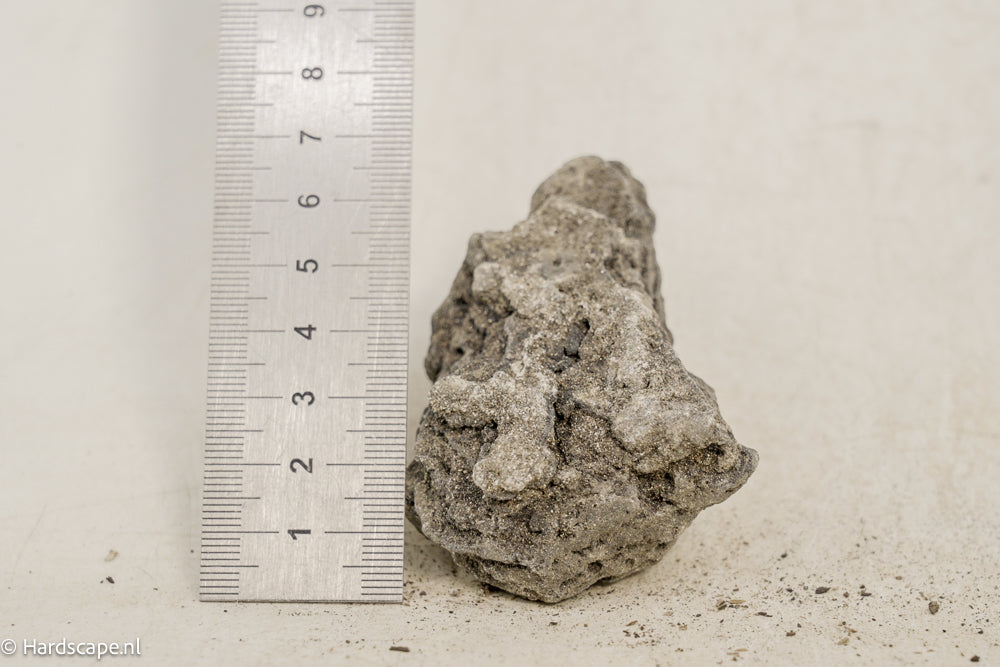 Iron stone 35 - Hardscape.nl