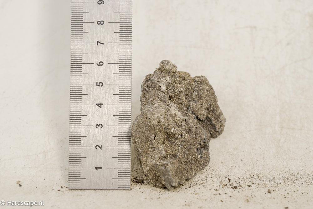 Iron stone 38 - Hardscape.nl