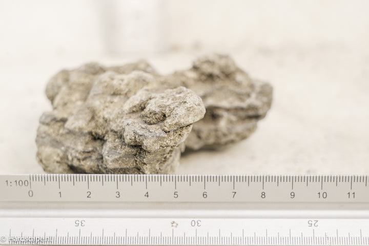 Iron stone 39 - Hardscape.nl
