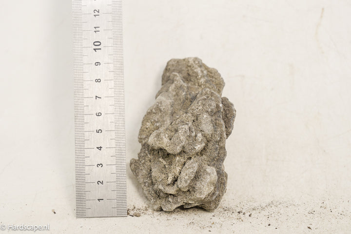 Iron stone 41 - Hardscape.nl