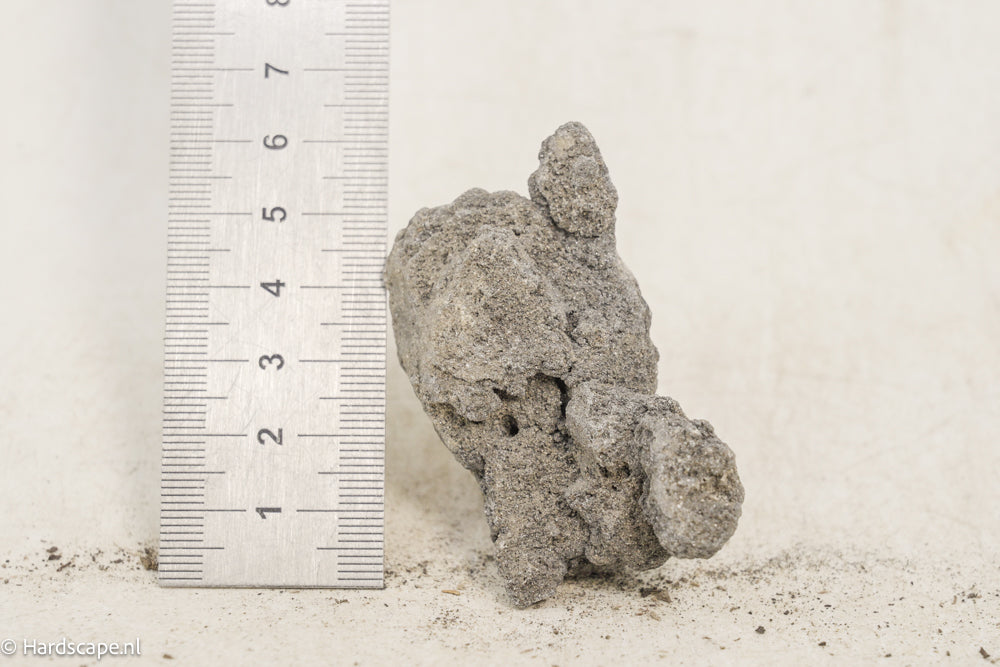 Iron stone 43 - Hardscape.nl