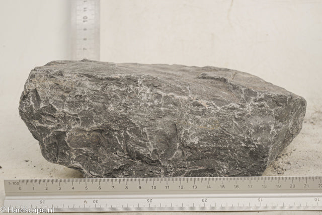 Dark Hell Stone XL009 - Hardscape.nl