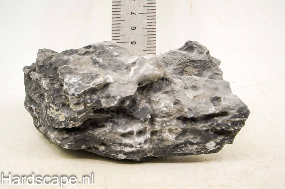 Dark Seiryu Rock S182 - Hardscape.nl
