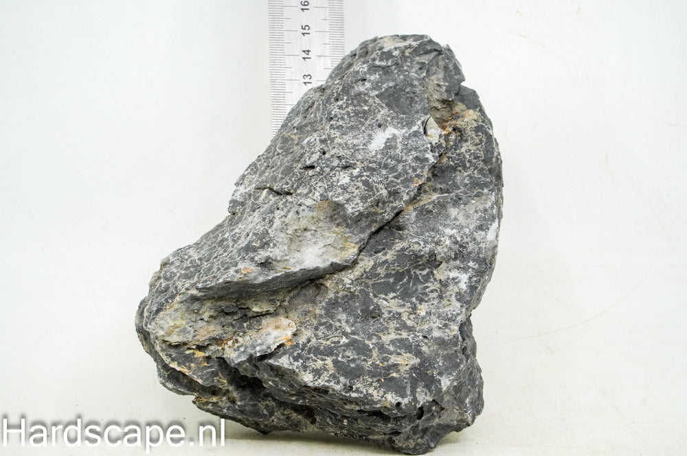Dark Seiryu Rock M125 - Hardscape.nl