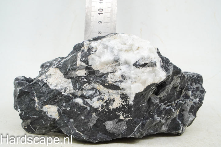 Dark Seiryu Rock M126 - Hardscape.nl