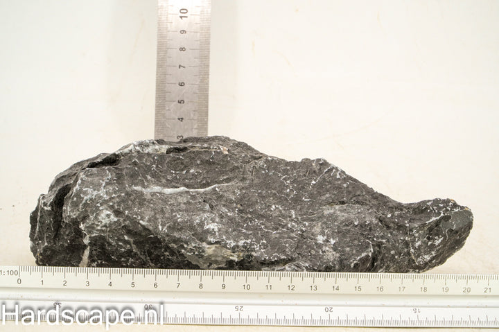 Dark Seiryu Rock S183 - Hardscape.nl