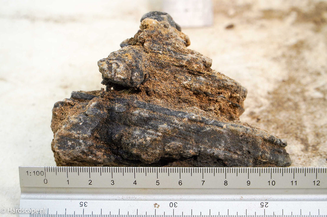 Iron Stone 072 - Hardscape.nl