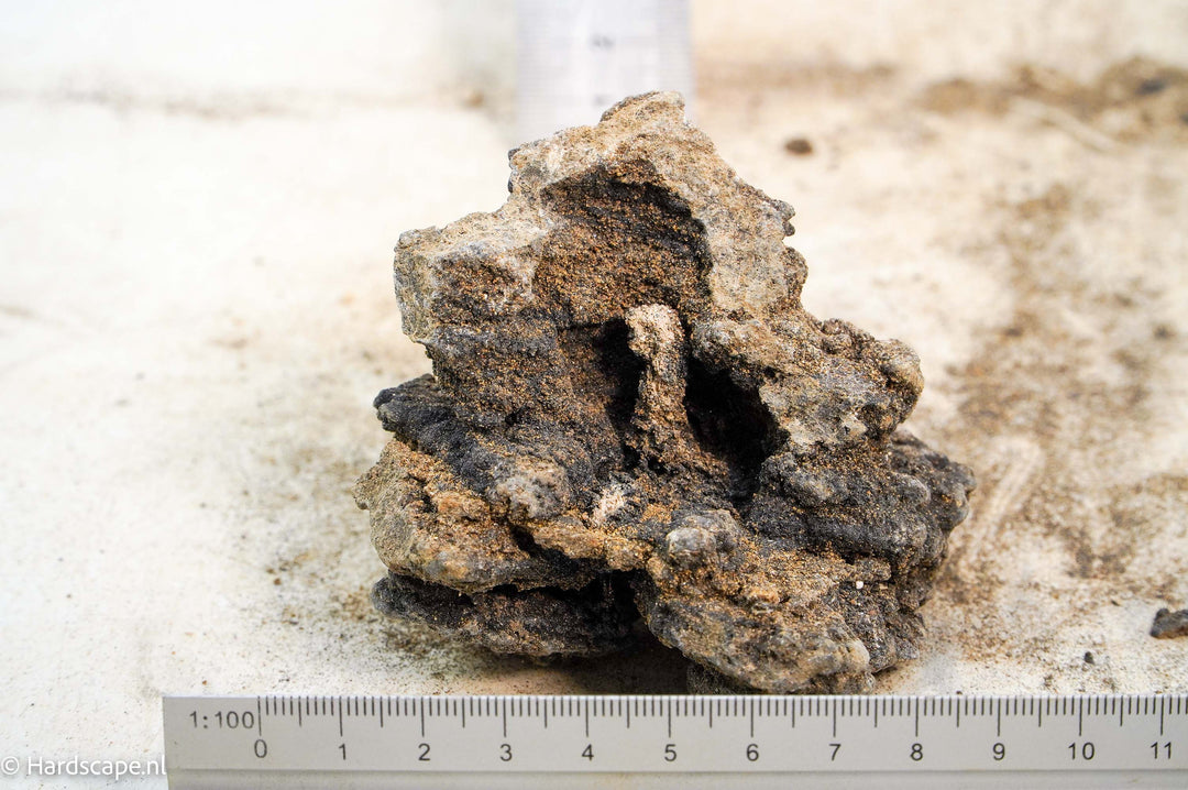 Iron Stone 075 - Hardscape.nl