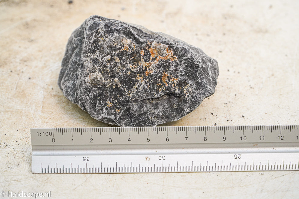 Dark Hell Stone S007 - Hardscape.nl