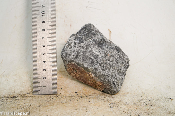 Dark Hell Stone S008 - Hardscape.nl