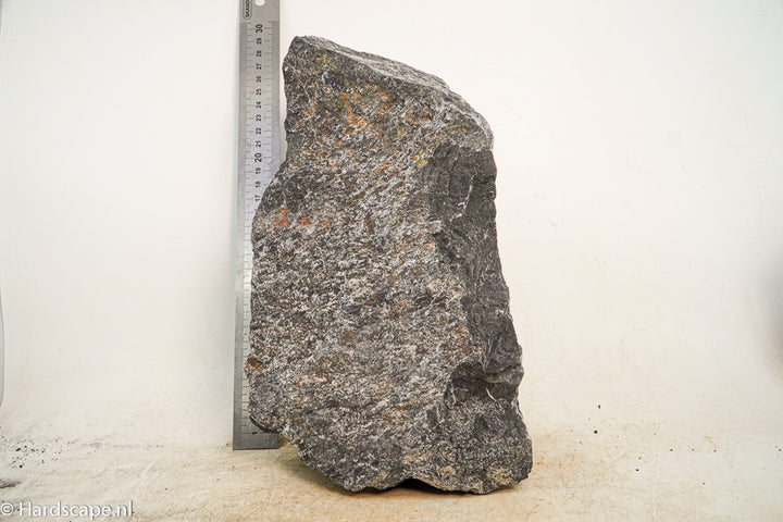 Dark Hell Stone XL002 - Hardscape.nl