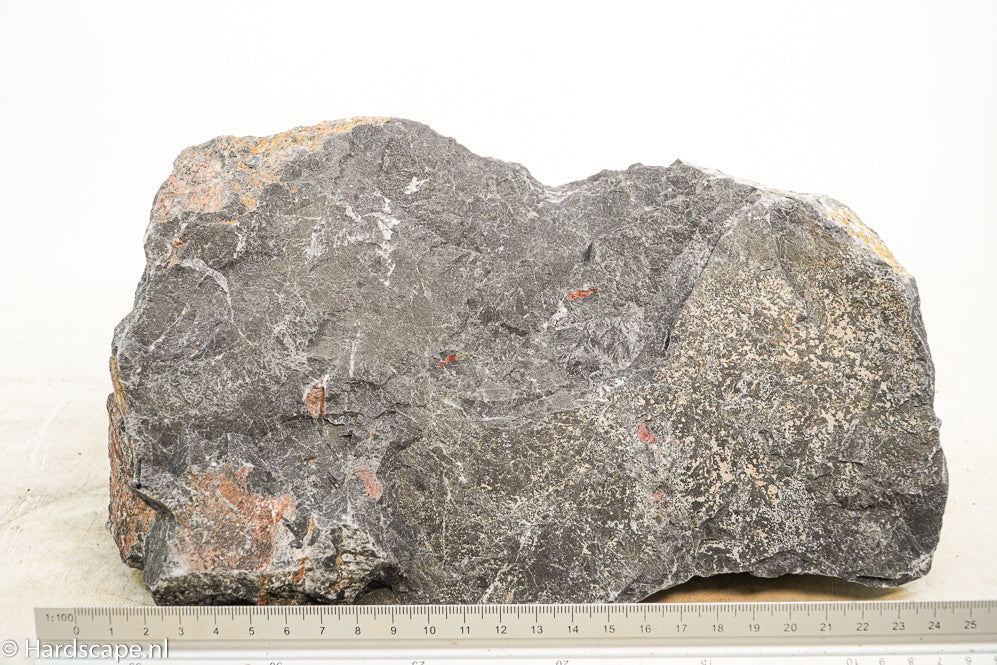 Dark Hell Stone XL002 - Hardscape.nl