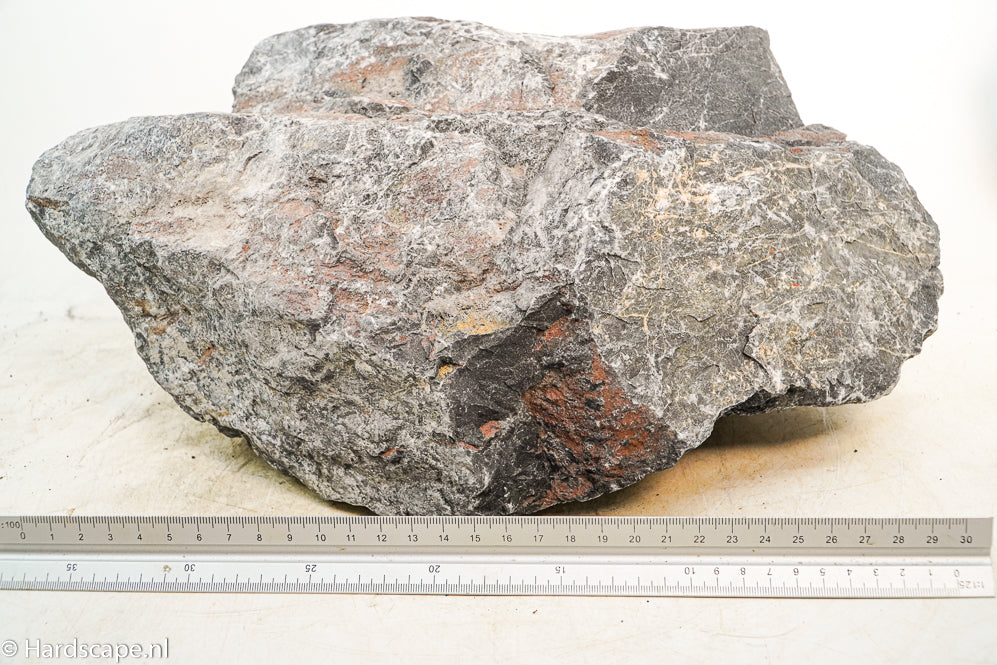 Dark Hell Stone XL004 - Hardscape.nl